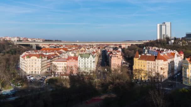 Timelapse Trafiken Och Nuslebron Prag Tjeckien Den Största Bron Runt — Stockvideo