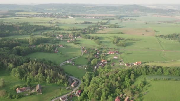 Schöne Aussicht Auf Kleine Dörfer Böhmischen Paradies Luftaufnahme — Stockvideo