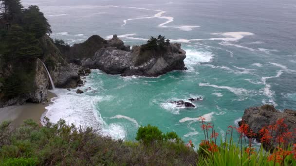 Mcway Falls California Pacific Coast Highway Early Spring — Stock Video