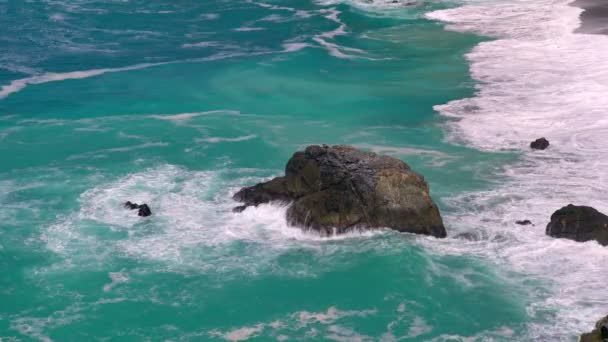 Closeup View Ocean Waves Pacific Coast California — Stock Video