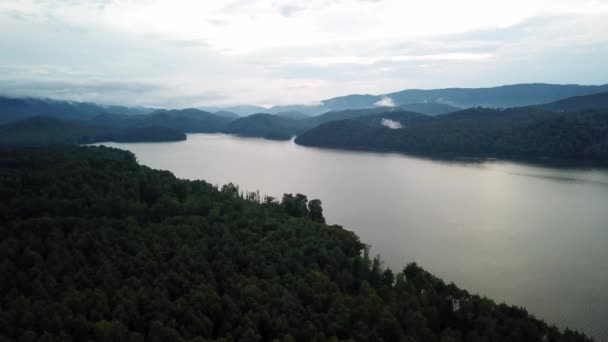 Empurramento Aéreo Sobre Lago Watauga — Vídeo de Stock