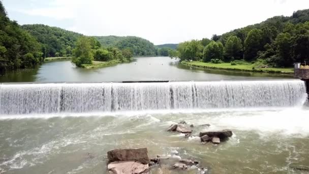 Frietjes Virginia Brede Schot Duwen Hydro Elektrische Dam Buurt Van — Stockvideo