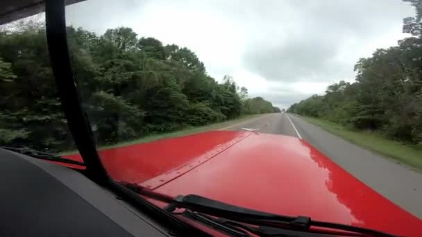 Corte Mirando Por Parte Delantera Ventana Del Remolque Tractor — Vídeos de Stock