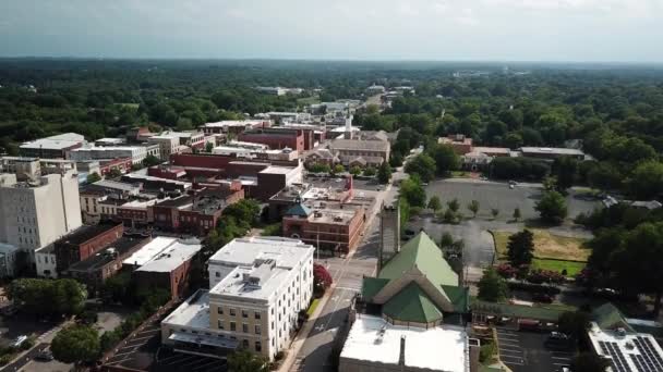 Aerial Tiltdown Salisbury Skyline County Seat Rowan County North Carolina — Stock Video