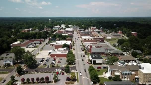 Aerial Push Lincoln County Courthouse Lincolnton — Stok Video
