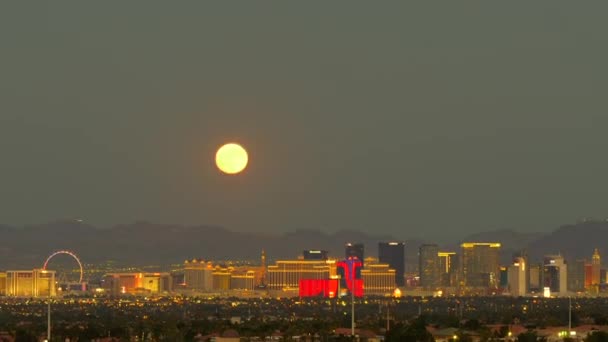 Città Las Vegas Strip Moonrise Time Lapse — Video Stock
