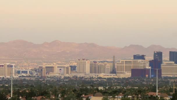 Niesamowity Dzień Nocy Timelapse Księżyca Wschodzących Las Vegas Strip Hoteli — Wideo stockowe