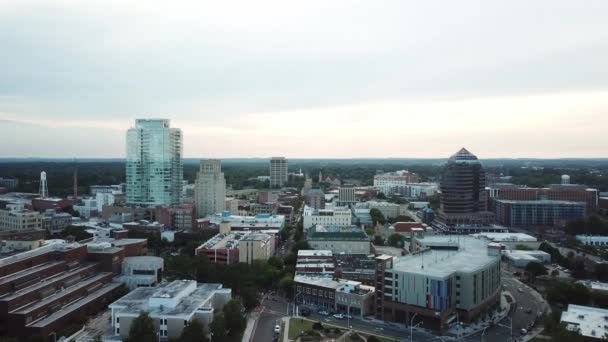 Aerial Wide Shot Push Durham Skyline — Stock Video