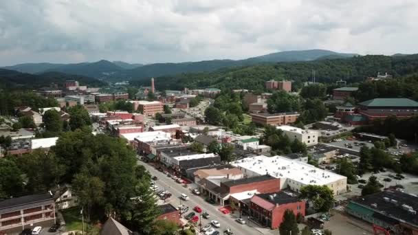 Empurre Aéreo Sobre Cidade Boone Carolina Norte — Vídeo de Stock