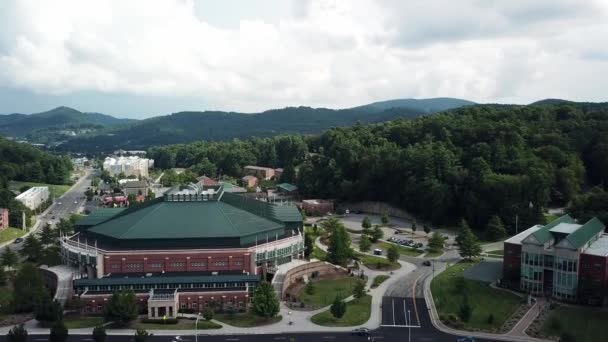 Letectvo Holmes Convocation Center Appalachian State University Campus Boone — Stock video
