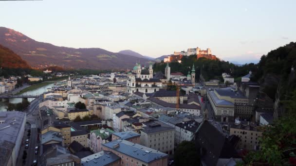 Salisburgo Splendido Skyline Storico Tramonto Con Fortezza Bagnata Dalla Luce — Video Stock