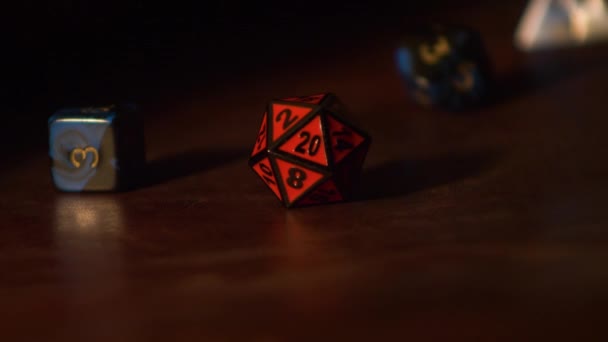 Slow Motion Dice Roll Różnych Kości Dymem — Wideo stockowe