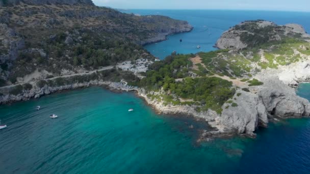 Antenne Der Erstaunlichen Bucht Auf Griechischen Rhodos Mit Türkisfarbenem Meerwasser — Stockvideo