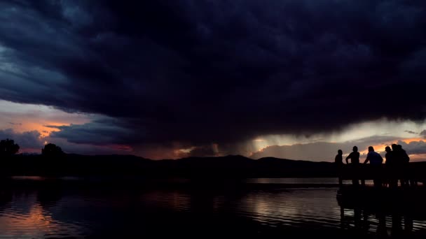 Dramatische Zonsondergang Stormwolken Boven Het Coot Lake Boulder Colorado — Stockvideo