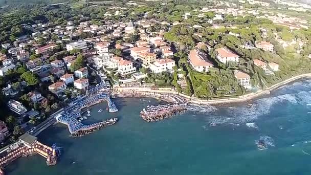 Castiglioncello Luftaufnahme Der Klippenstrände Von Bagno Salvadori Sonnig Gesagt Livorno — Stockvideo