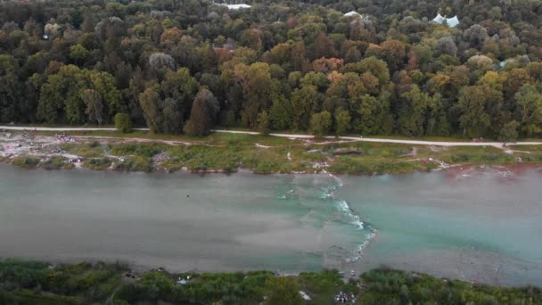 Voando Sobre Rio Isar Munique Alemanha Feito Verão Com Dji — Vídeo de Stock