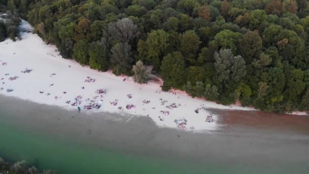 Volando Sobre Río Isar Munich Alemania Hecho Verano Con Dji — Vídeo de stock