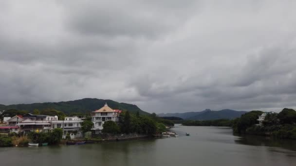 Vue Panoramique Rivière Chaux Maurithius Par Temps Nuageux — Video