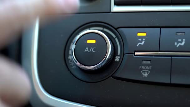 Klimaanlage Eines Autos Ausschalten — Stockvideo