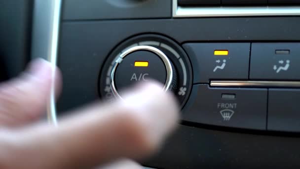 Ajustar Poder Condicionado Dentro Carro — Vídeo de Stock