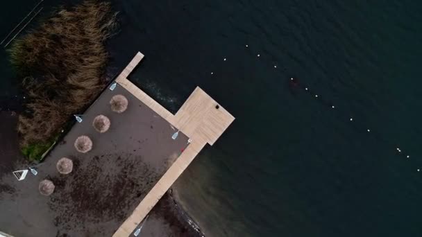 ビチュクェン湖のチリの上のドローン映像 — ストック動画