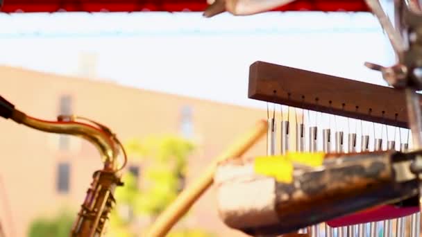 Musicien Jouant Cloche Vache Pékin — Video