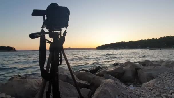 Zeitraffer Mit Professioneller Kamera Bei Sonnenaufgang Shooting Landschaft Timelaps Mit — Stockvideo