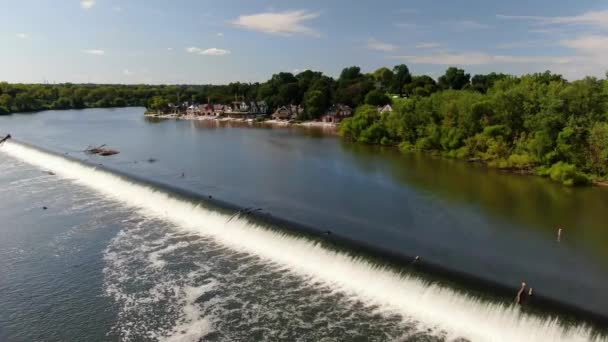 Dolly Drone Aéreo Descendente Disparado Hacia Fairmount Park Por Encima — Vídeos de Stock