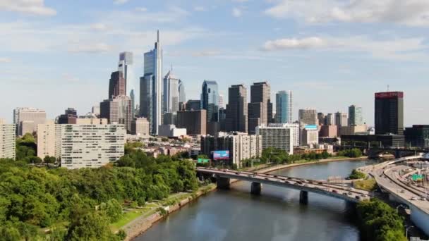 Avant Dolly Aerial Shot Gorgeous Philadelphia Urban City Skyline Bright — Video