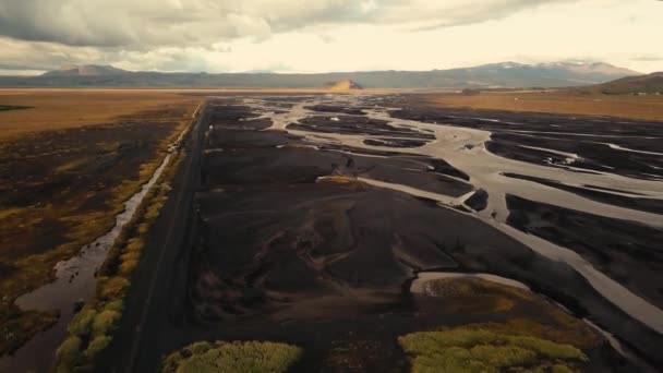 Różne Strzały Drona Icelandzkiej Lodowcowej Rzeki Pięknym Świetle Zachodu Słońca — Wideo stockowe