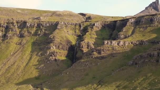 Montañas Islandesas Disparadas Luz Del Atardecer — Vídeo de stock