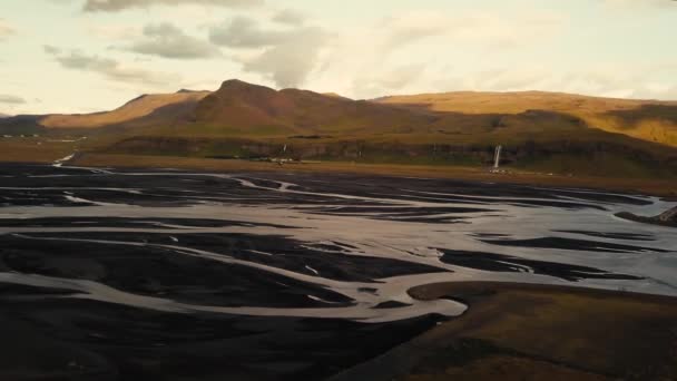 Varios Disparos Por Dron Río Glacial Icelandés Hermosa Luz Del — Vídeo de stock