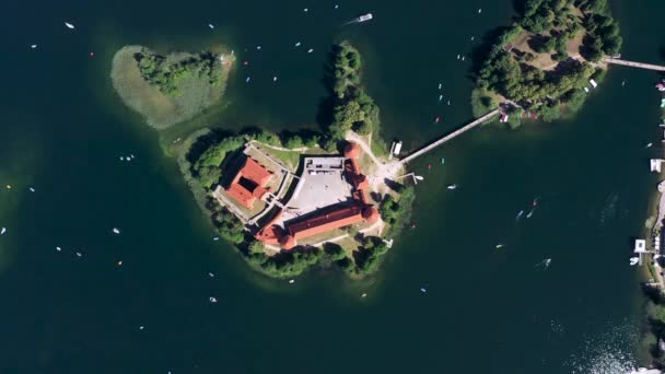 Aerial Very High Altitude Top View Trakai Island Castle Boats — Stock Video