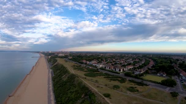 Riprese Aeree Del Drone Lungo Boscombe Beach Bournemouth Dorset — Video Stock