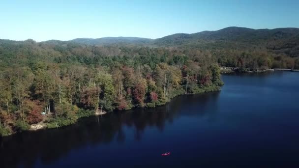 Aerial Autumn Price Lake Julian Price Memorial Park Blowing Rock — стокове відео