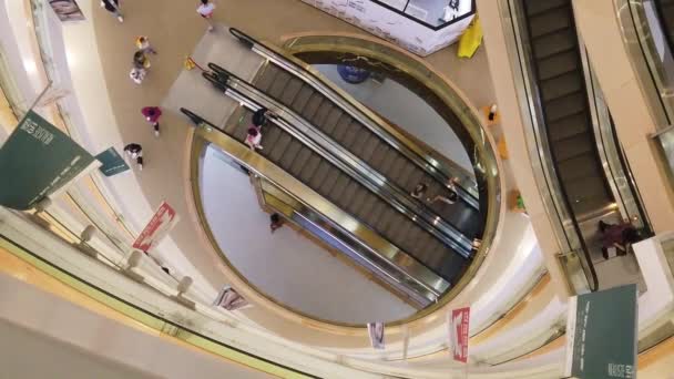 Eskalátory Zpomalení Nákupní Centrum Lidé Top View Peking Čína — Stock video