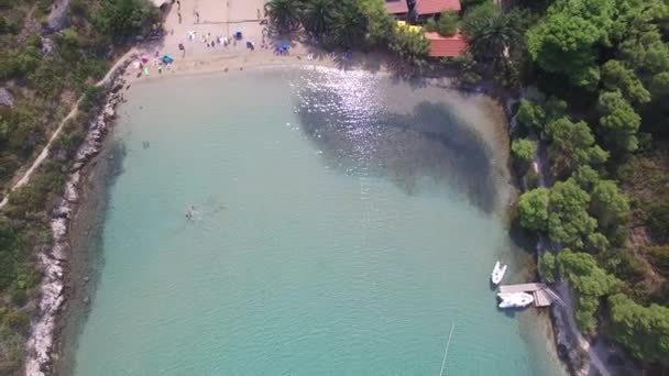 Klarblått Vatten Omger Lyxiga Semestermål Hvar Kroatien Båtar Och Yachter — Stockvideo