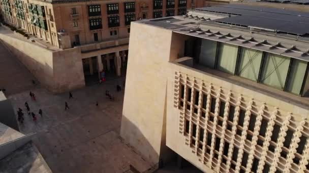 Vue Aérienne Par Drone Nouvelle Maison Parlement Porte Principale Ville — Video