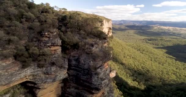 Blue Mountain Aerial Views Rock Formations — Stok Video