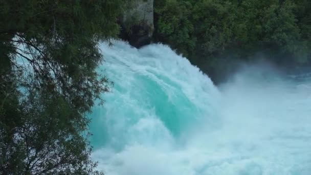 Slowmo Zbliżenie Pan Szalejących Huka Falls Nowa Zelandia — Wideo stockowe