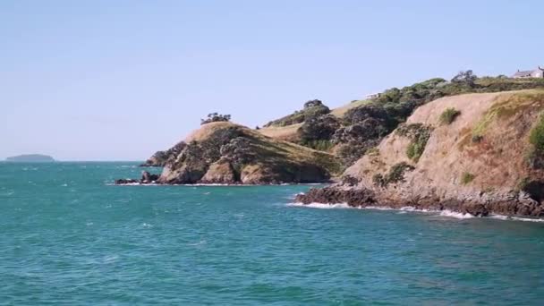 뉴질랜드의 청록색 와이헤케 아름다운 해안선의 — 비디오