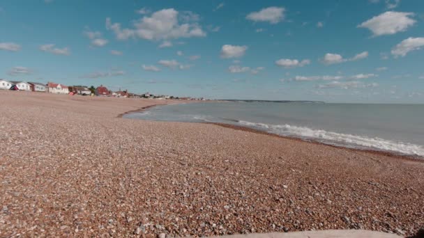 Hermosa Vista Playa Tejas Tranquila Vacía Pevensey Sur Inglaterra Cámara — Vídeos de Stock