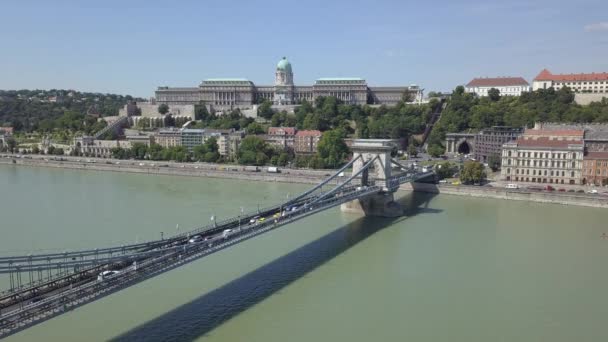 Letecký Pohled Památku Světového Dědictví Budapešťského Hradu Řetězového Mostu — Stock video
