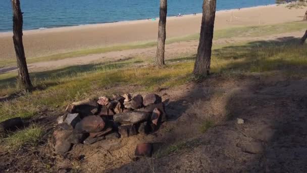 Saraiskii Bay Beach Tűz Gödör Olkhon Island Lake Bajkál Strand — Stock videók