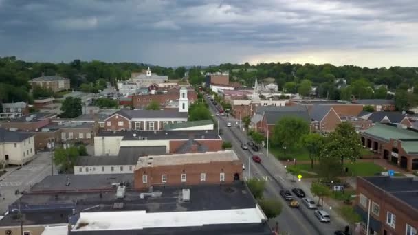Aerial Tilt Salem Virginia Рядом Роанок Вирджиния — стоковое видео