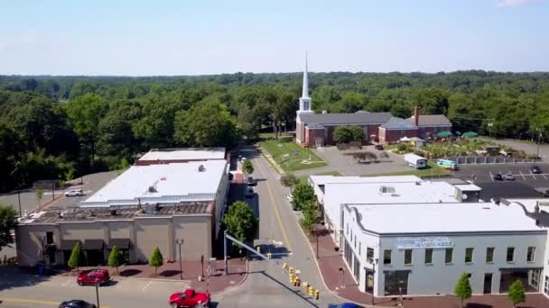 Holly Hoily Caroline Nord Avec Église Arrière Plan — Video