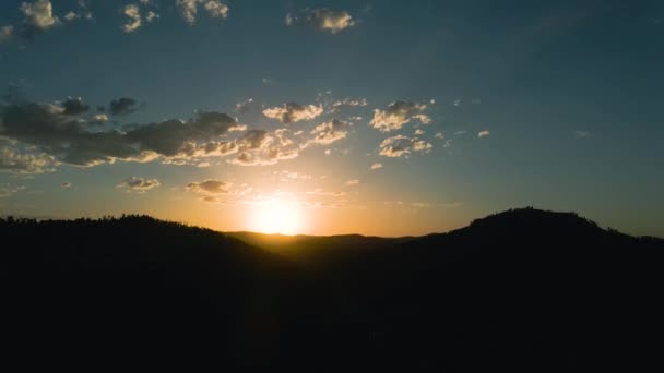 Aerial Panning Left Tilt Shot Sunset Black Hills Featuring Beautiful — Stock Video
