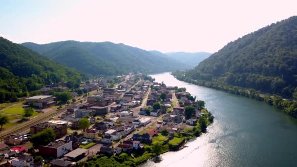 Aerea Lungo Fiume Kanawha Montgomery West Virginia — Video Stock