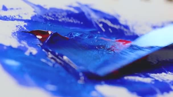 Red Blue Acrylic Paint Mixed Together Palette Knife — Stock Video