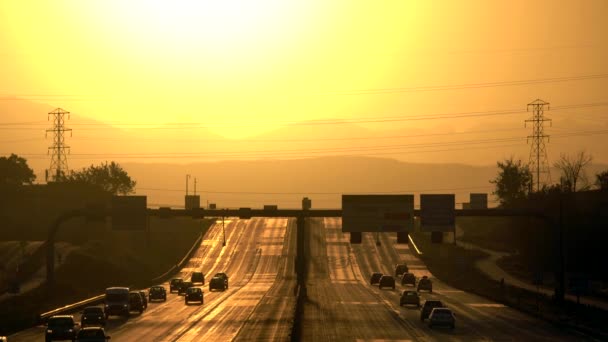 Flujo Tráfico Autopista Us36 Atardecer — Vídeos de Stock